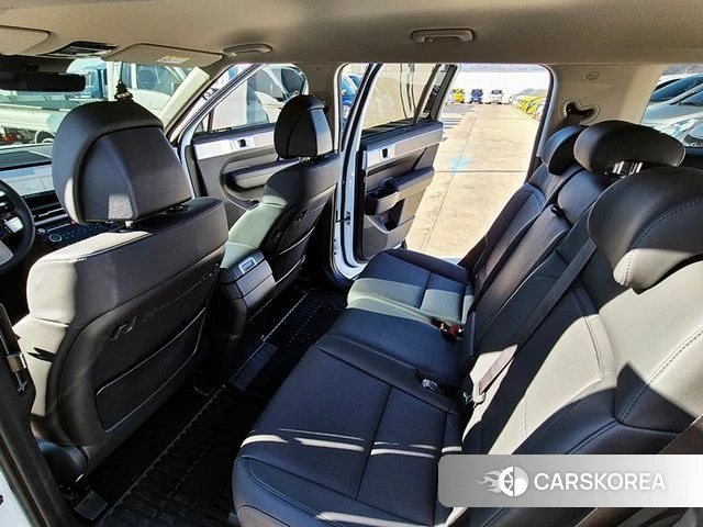 Hyundai Santa Fe (MX5) 2024 Белый из Кореи, фото 2