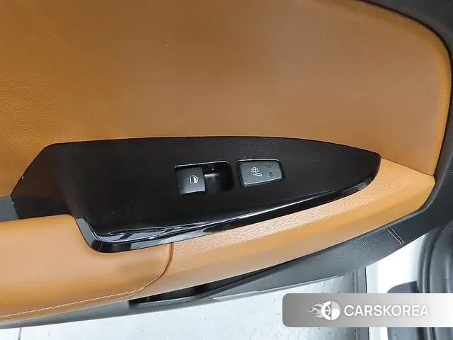 Kia Sportage 5th Generation 2022 Белый из Кореи, фото 2