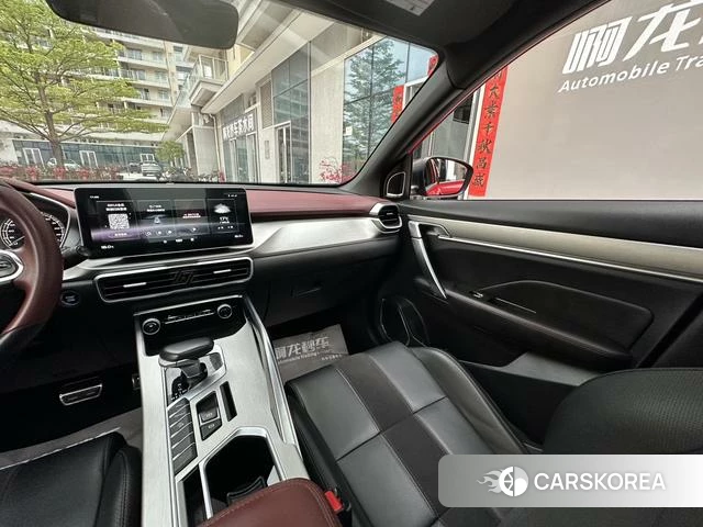 Geely Automobile Binyue 2021 Красный из Китая, фото 2