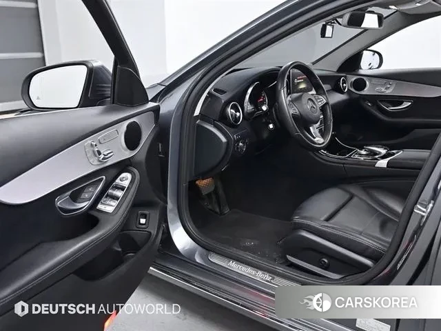Mercedes-Benz C-Class W205 2018 Серый из Кореи, фото 2