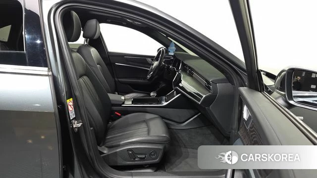 Audi A6 (C8) 2021 Серый из Кореи, фото 2