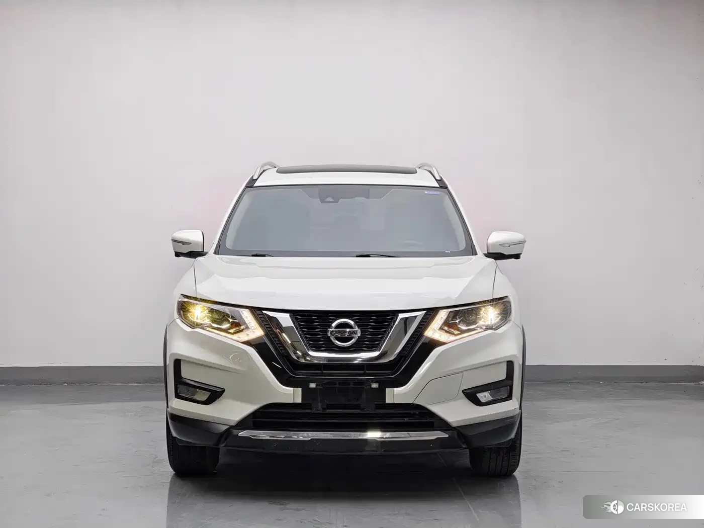 Nissan X-Trail 2022 Белый из Китая, фото 2