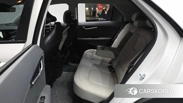 Kia Di Ol Nu Niro 2025 Белый из Кореи, фото 2