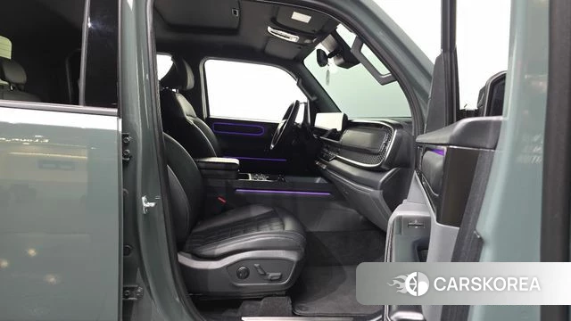 Kia Tasman 2025 Темно-зеленый из Кореи, фото 2