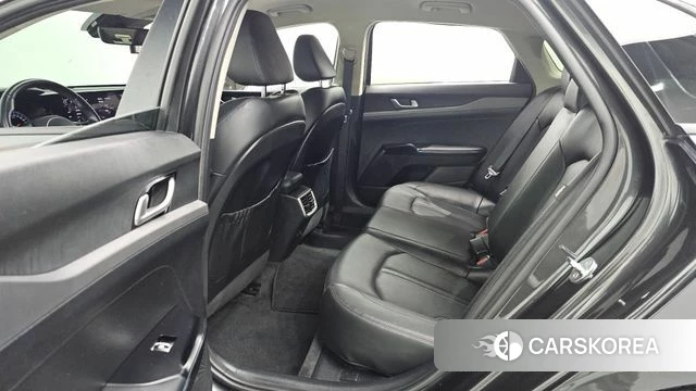 Kia K5 3rd generation 2021 Серый из Кореи, фото 2