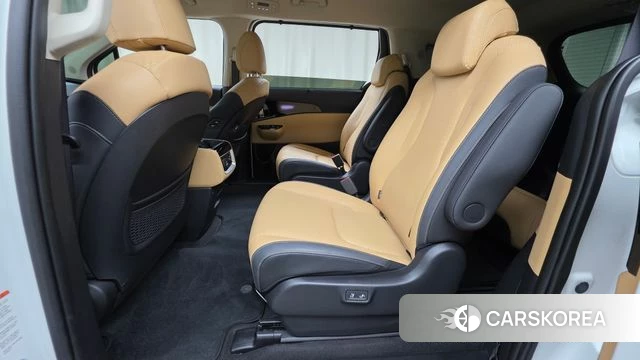 Kia Carnival 4th generation 2023 Белый из Кореи, фото 2