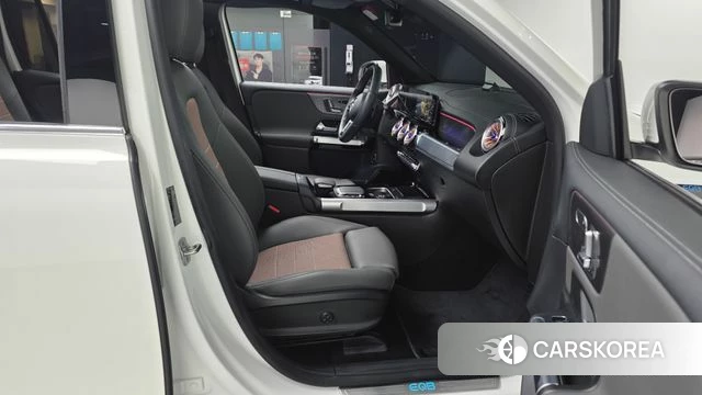 Mercedes-Benz EQB X243 2023 Белый из Кореи, фото 2