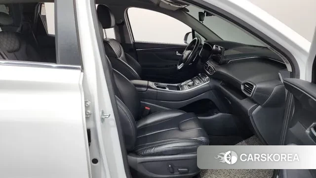 Hyundai The New Santa Fe 2021 Белый из Кореи, фото 2