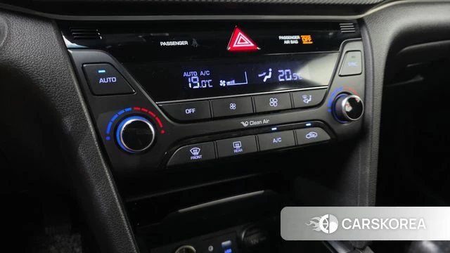 Hyundai Avante AD 2018 Черный из Кореи, фото 2