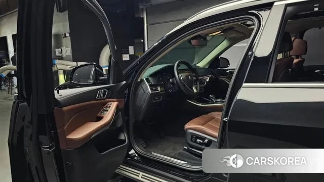 BMW X5 (G05) 2022 Черный из Кореи, фото 2