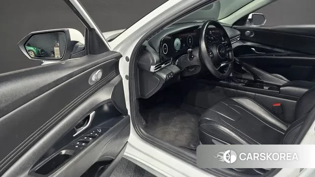 Hyundai Avante Hybrid (CN7) 2021 Белый из Кореи, фото 2