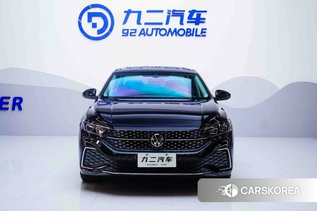 Volkswagen Passat 2024 Черный из Китая, фото 2