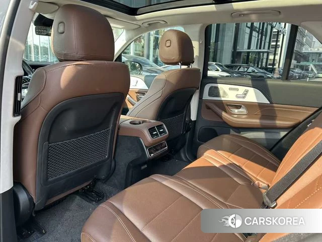 Mercedes-Benz GLE (import) 2024 Серебристо-серый из Китая, фото 2