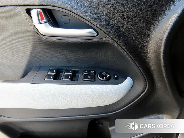Kia The New Kia Ray 2023 Серый из Кореи, фото 2