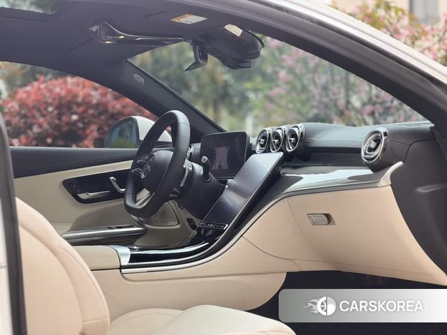 Mercedes-Benz CLE level 2025 Белый из Китая, фото 2