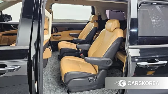 Kia Carnival 4th generation 2021 Черный из Кореи, фото 2
