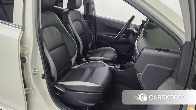 Kia Morning Urban (JA) 2022 Жемчужный цвет из Кореи, фото 2