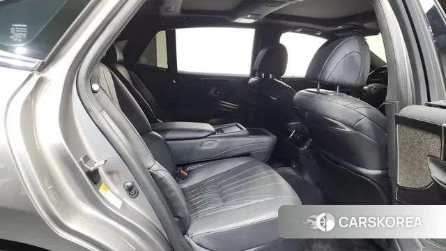 Lexus LS500 5th generation 2022 Серый из Кореи, фото 2