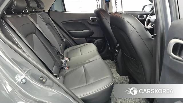 Hyundai Venue 2024 Серый из Кореи, фото 2