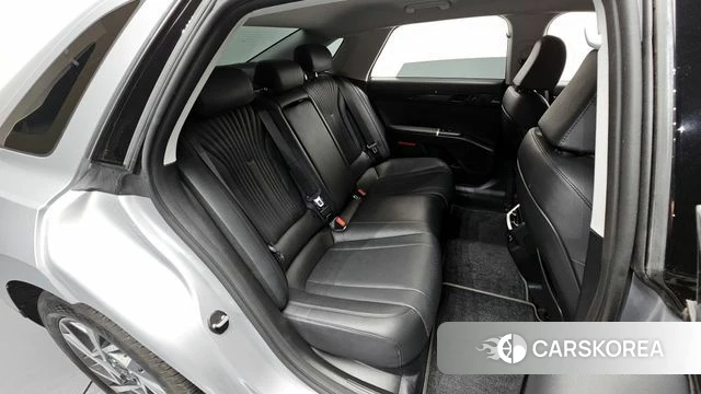 Hyundai Grandeur (GN7) 2023 Серебряный из Кореи, фото 2