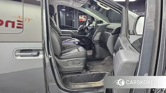 Hyundai Staria 2024 Серый из Кореи, фото 2