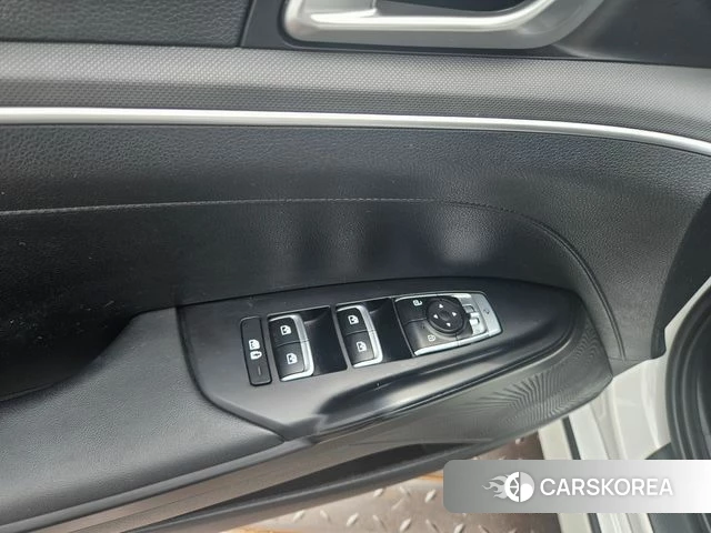 Kia K5 3rd generation 2022 Белый из Кореи, фото 2