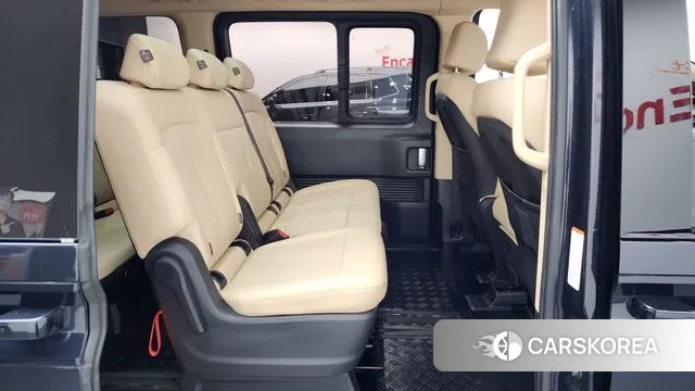 Hyundai Staria 2024 Синий из Кореи, фото 2