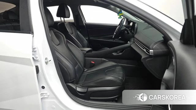 Hyundai Avante (CN7) 2021 Белый из Кореи, фото 2