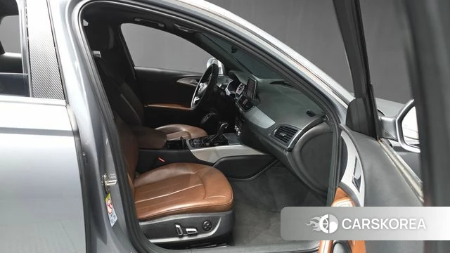 Audi New A6 2018 Серебристо-серый из Кореи, фото 2