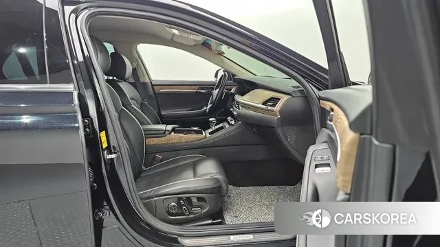 Genesis G90 2021 Черный из Кореи, фото 2