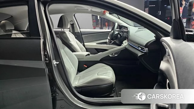 Hyundai Avante (CN7) 2021 Цвет тростника из Кореи, фото 2