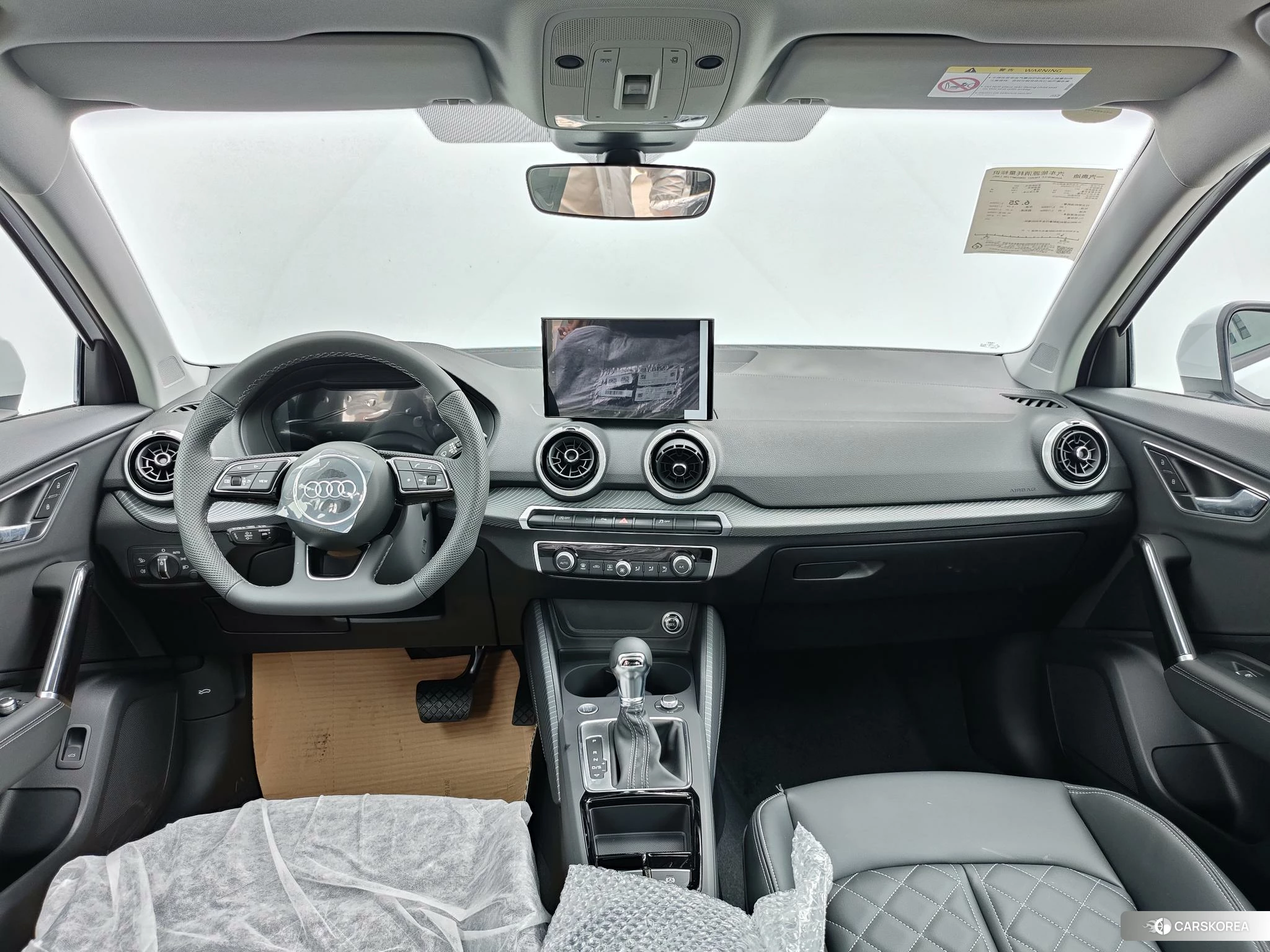 Audi Q2L 2025 Белый из Китая, фото 2