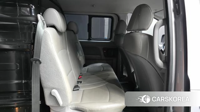 Hyundai The New Grand Starex 2021 Серебряный из Кореи, фото 2