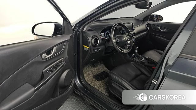 Hyundai Kona 2020 Серый из Кореи, фото 2