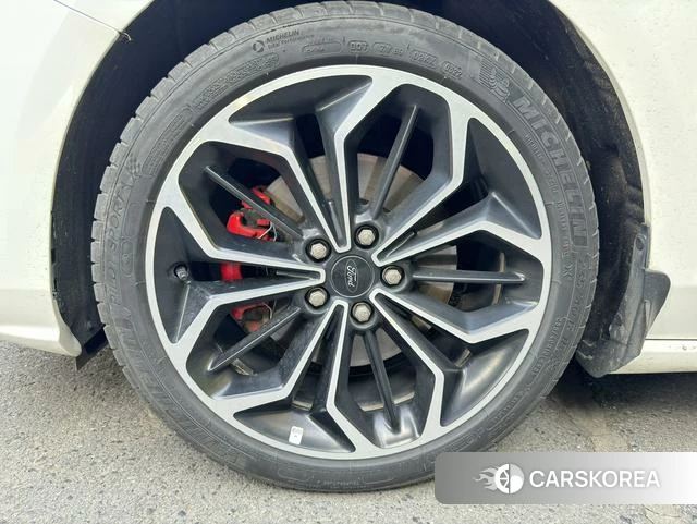 Ford Fox 2022 Белый из Китая, фото 2