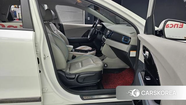 Kia Niro EV 2018 Белый из Кореи, фото 2