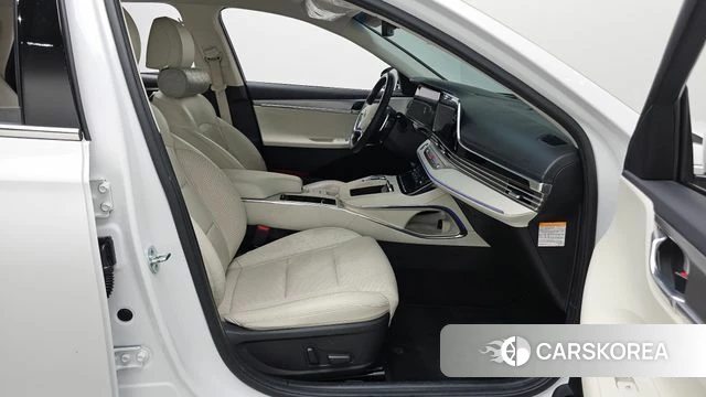 Hyundai The New Grandeur IG Hybrid 2021 Белый из Кореи, фото 2