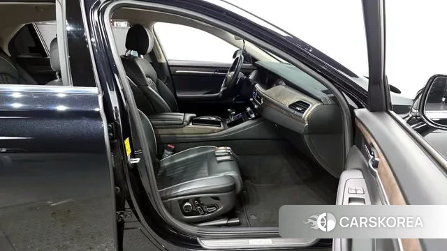 Genesis G90 2019 Черный из Кореи, фото 2