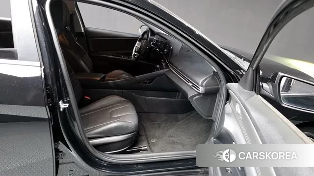 Hyundai Avante (CN7) 2020 Черный из Кореи, фото 2