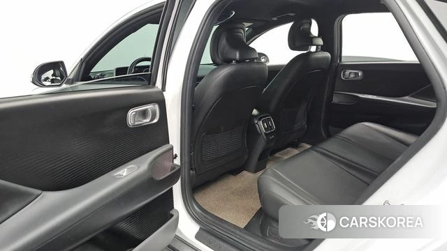 Hyundai Ionic 6 2023 Белый из Кореи, фото 2