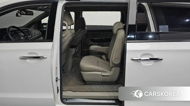 Kia The New Carnival 2020 Белый из Кореи, фото 2