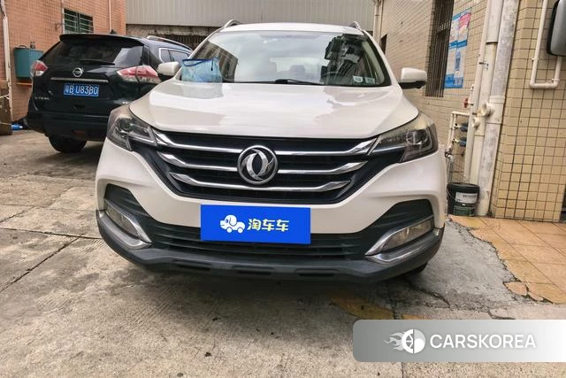Dongfeng Fengshen AX7 2018 Белый из Китая, фото 2