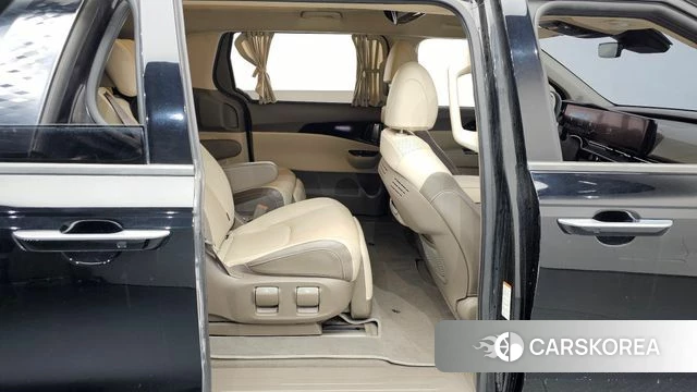 Kia Carnival 4th generation 2021 Черный из Кореи, фото 2