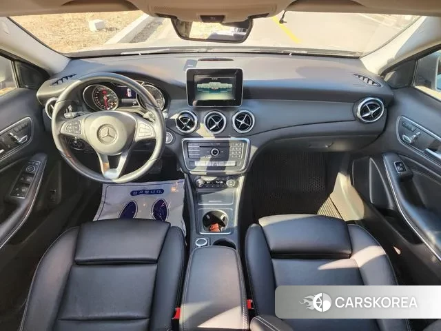 Mercedes-Benz GLA-Class X156 2018 Серебряный из Кореи, фото 2
