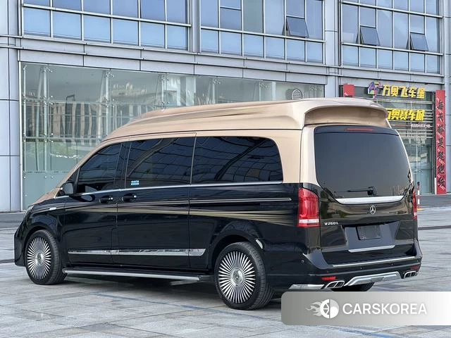 Mercedes-Benz V-class 2021 Черный из Китая, фото 2