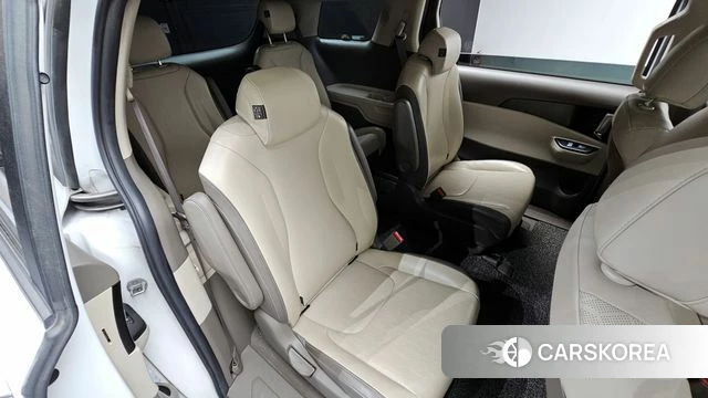 Kia Carnival 4th generation 2021 Белый из Кореи, фото 2