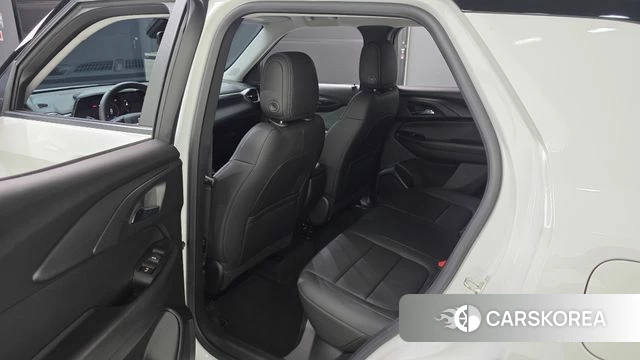 Chevrolet (GM Daewoo) The New Trail Blazer 2023 Белый из Кореи, фото 2