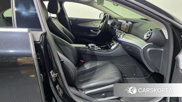 Mercedes-Benz CLS-Class C257 2018 Черный из Кореи, фото 2
