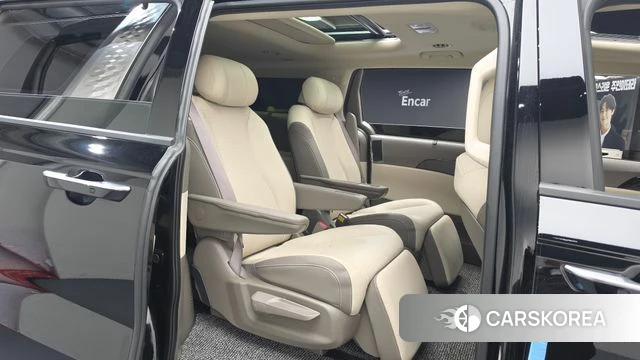 Kia The New Carnival 4th Generation 2025 Черный из Кореи, фото 2