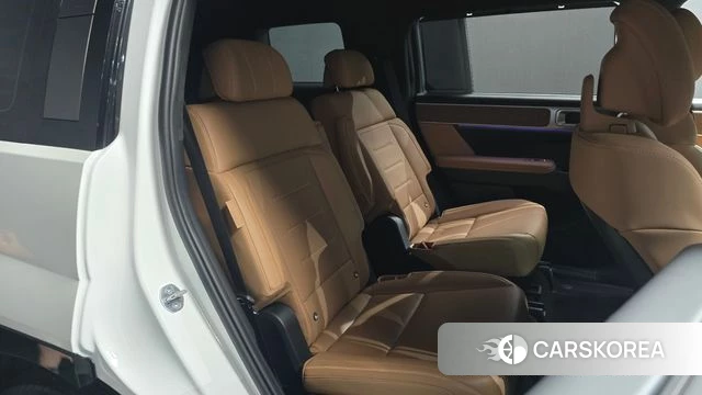 Hyundai Santa Fe (MX5) 2024 Белый из Кореи, фото 2